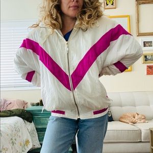 Vintage 80’s white & pink bomber jacket